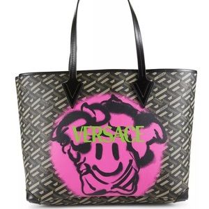 NEVER USED VERSACE MEDUSA LA GRECA TOTE